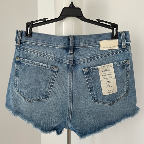 NWT Current/Elliott The Escapade Mid Rise Jean Short | Size: 27 - Picture 4 of 8